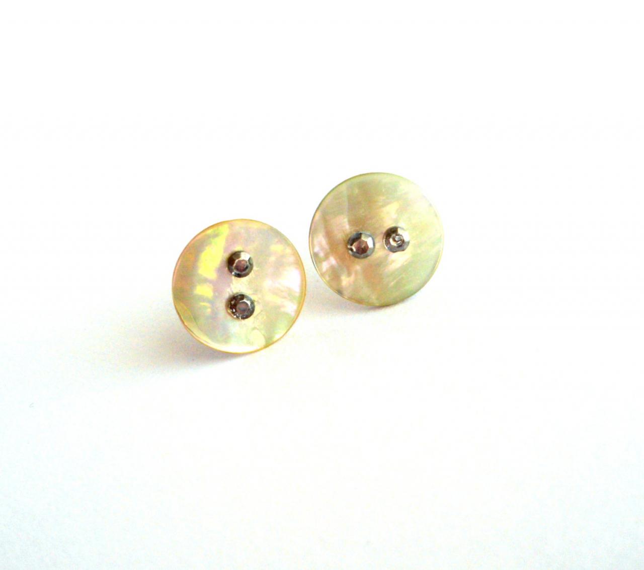 Pearl White Post Earrings Made Of Vintage Buttons Mother-of-pearl And Shiny Rhinestones, Upcycled Jewelry, Ecofriendly, Repurposed